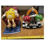 2 - M&M
