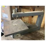 Craftsman 18ï¿½ cast iron jigsaw, no motor