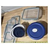 Pyrex 1.75 w/ micro lid, Snapwear 8.5 cup & lids