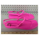 Crocs, size W8