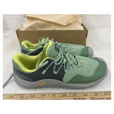 Merrell size 8 1/2