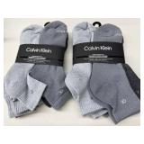 2pk/6 in pk Clavin Klein quarter cut, 1 size socks
