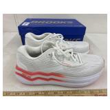 Brooks ghost max size 9