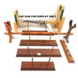 6 Piece Rifle & Pistol Display Stand