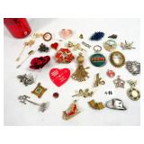 34 Pieces of Assorted Costume Jewelry