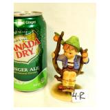Hummel/Goebel Boy Figurine #142 Apple Tree Boy