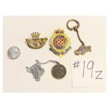 Vi8ntage Military Hat Badges