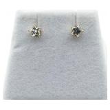 14KT Yellow Gold CZ Star Shaped Earrings