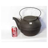 8 Quart Cast Iron Kettle/ Water Steamer
