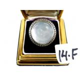 Large Sterling Silver & Mother o Pearl Ladies Ring