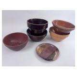 VINTAGE POTTERY MIXING BOWLS, PLANTER & PLATE