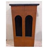 PINE STAND FROM AN ORANGE LODGE