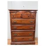 5 Drawer Dresser 18x36x50'