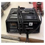 SCHUMACHER BATTERY CHARGER