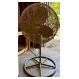 PEDESTAL FAN