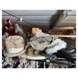 LOT OF VINTAGE HATS/FASHION