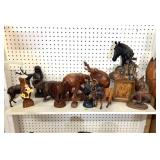 LOT OF DECORATIVE ANIMALS