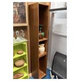 SHELVING UNIT