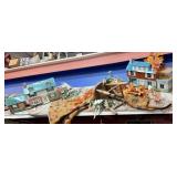 LOT OF DOLL HOUSES, DECORATIVE ITEMS, MARX