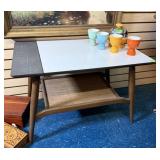 MID-CENTURY ACCENT TABLE