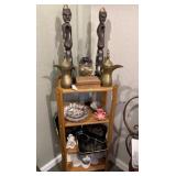 SHELF LOT OF DECORATIVE COLLECTIBLES