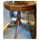 VINTAGE DRUM TABLE