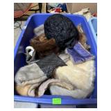 DISCOVERY FURS, LINENS
