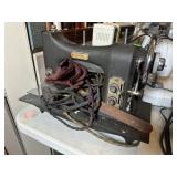 ANTIQUE WHITE SEWING MACHINE