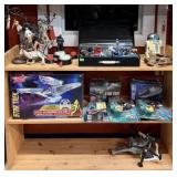 LOT OF STAR WARS/STAR TREK COLLECTIBLES