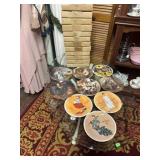 COLLECTOR PLATES/TABLE