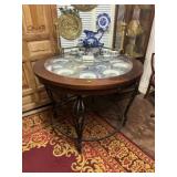 SHADOWBOX DINNER TABLE