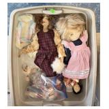 DOLL DISCOVERY LOT