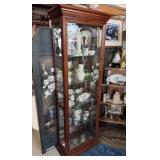 LIT DISPLAY CABINET