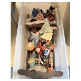 DOLL DISCOVERY LOT
