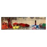LOT OF VINTAGE TOYS