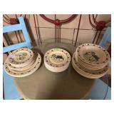 POPPY TRAIL DINNER WARE