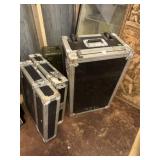 LOT OF MUSICIAN ROAD BOXES