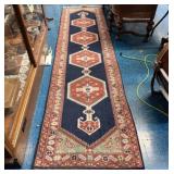 ORIENTAL RUNNER CARPET