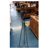 REBAR DECORATIVE STAND