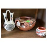 GROUPING OF SOUTHWESTERN POTTERY - NATIVE
