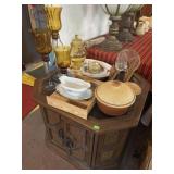 CABINET WITH CONTENTS - SERVING/DECORATIVE
