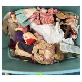 DOLL DISCOVERY LOT