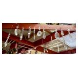 LOT OF CRYSTAL PRISMS