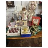 TABLE LOT OF HOLIDAY Dï¿½COR