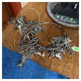 LARGE COLLECTION OF VINTAGE KEYS