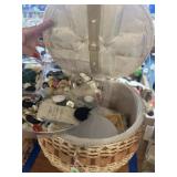 SEWING NOTIONS, BOX, BUTTONS