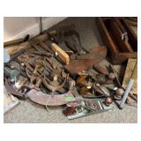 LOT OF PRIMITIVE TOOLS