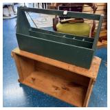 WOODEN CRATE WITH CARPENTER