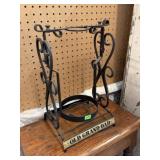 OLD GRAND-DAD WHISKY DECANTER HOLDER