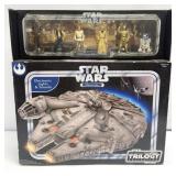 STAR WARS - HASBRO TOYS - MILLENNIUM FALCON
